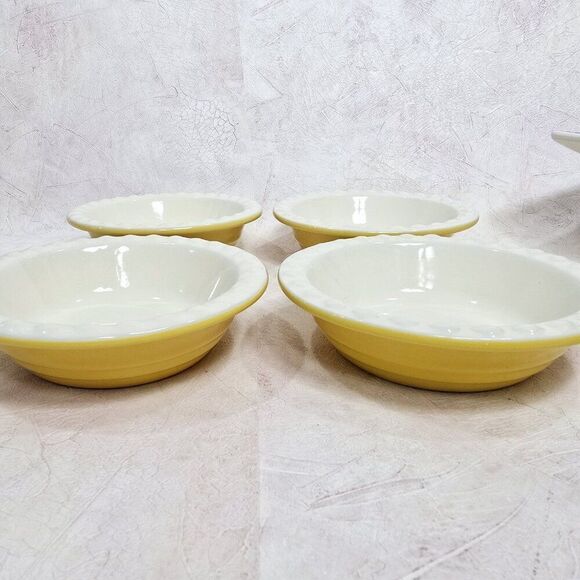 4 - Le Gourmet Chef Small 5.5" Pot Pie or Fruit Pie Baker Dish Bowls Yellow - Picture 3 of 8